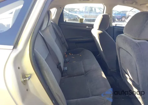 2011 Chevrolet Impala Ls z USA, uszkodzony, nr VIN 2G1WF5EK4B1263950